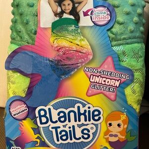 NEW Colorful Mermaid Tail Blanket for Kids